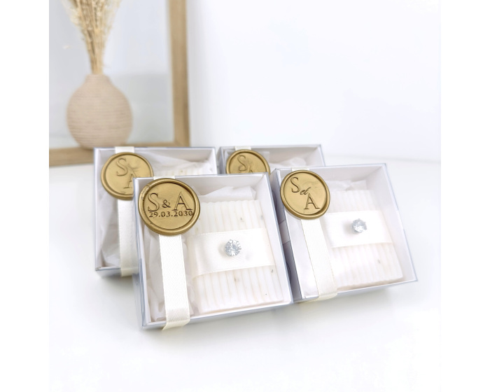 Cadeau invité savon avec strass