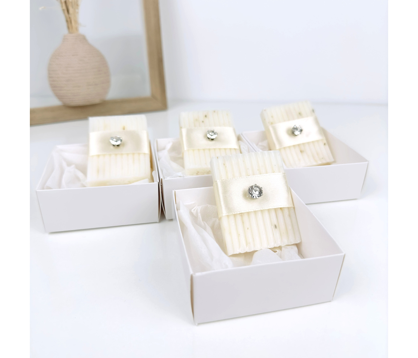 Cadeau invité savon avec strass