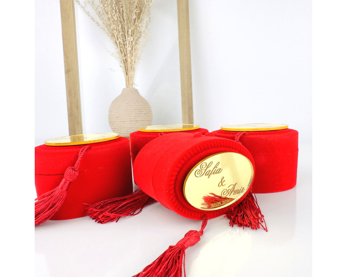 Cadeau invité contenant à dragées velours rouge
