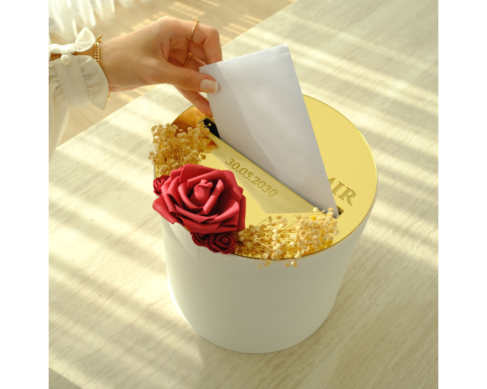 Urne avec rose mariage